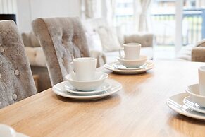 Host Stay Flamingo Lodge