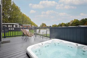 Host Stay Flamingo Lodge