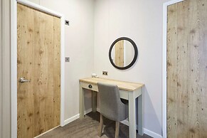 Host Stay Hawthorne Villa