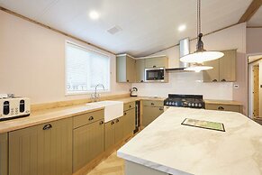 Host Stay Hawthorne Villa