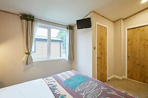 Host Stay Lucky Lodge