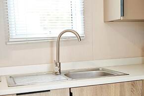 Host Stay Stone Beck Lodge