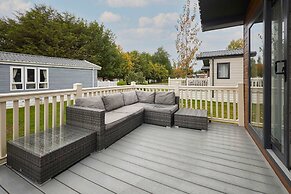 Host Stay Bluebell Lodge