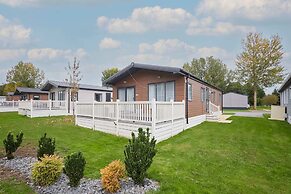 Host Stay Bluebell Lodge