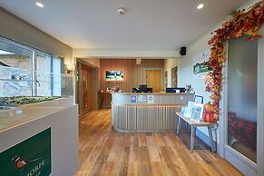 Host Stay Lakeview Winter