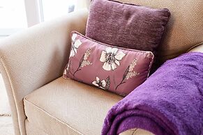 Host Stay Lakeview Winter