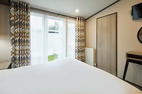 Host Stay Falconers Lodge