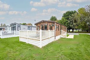 Host Stay Brooksbank Lodge