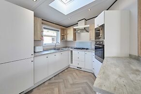 Host Stay Bridgewater Lodge
