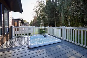 Host Stay Barakah Lodge