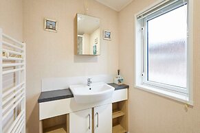Host Stay Primrose Lodge