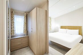 Host Stay Audley Lodge