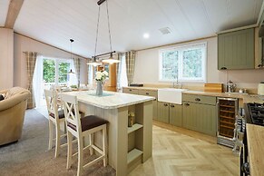 Host Stay The White Rose Lodge