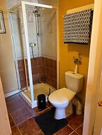 Edinburgh Travel Guest House