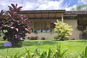 Hotel Mandalay 1941