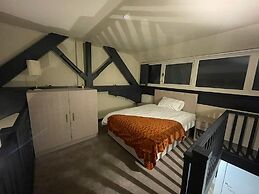 Chic Apartment on The Headrow, Leeds