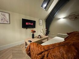 Chic Apartment on The Headrow, Leeds