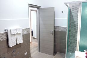 Le Mirage Boutique II