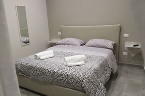 Le Mirage Boutique II