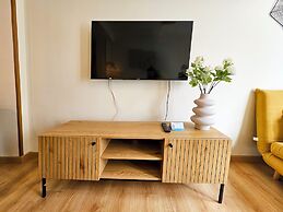 Apartamentos Escarrilla Suites 3000