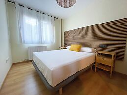 Apartamentos Escarrilla Suites 3000