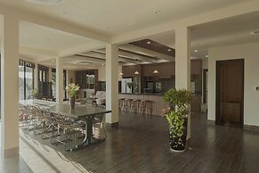 VALLEY DE MANGO VILLA