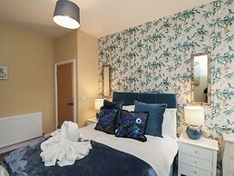 Blackburn Heights Apartment
