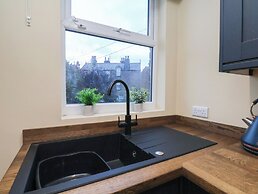 Blackburn Heights Apartment