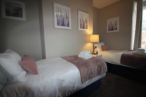Blackburn Heights Apartment