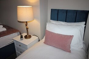 Blackburn Heights Apartment