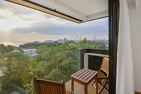 Heavenly View - 2 Bdrm Oceanview Apartment