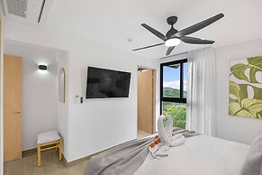 Heavenly View - 2 Bdrm Oceanview Apartment