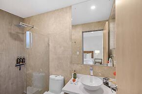 Heavenly View - 2 Bdrm Oceanview Apartment
