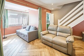 Host Stay Knights Manor Way