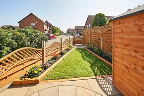 Host Stay Knights Manor Way