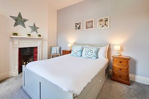 Host Stay Seashells