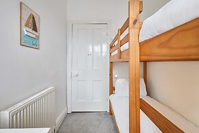 Host Stay Seashells