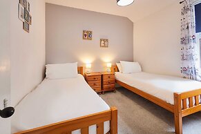 Host Stay Seashells