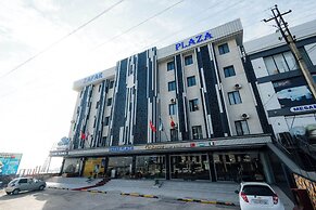 Zafar Plaza Hotel