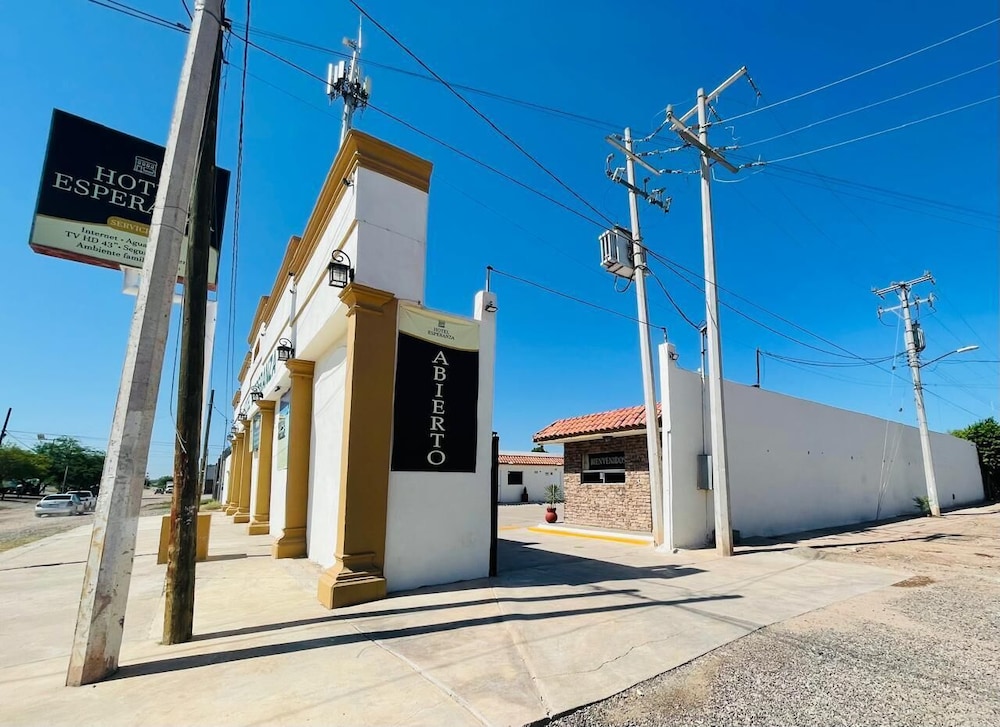 HOTEL ESPERANZA