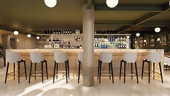 Berthas Collection By EM Hotels