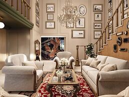 Berthas Collection By EM Hotels