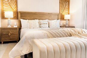 Berthas Collection By EM Hotels
