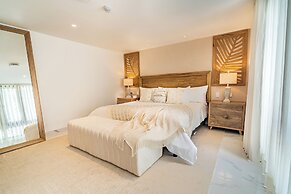 Berthas Collection By EM Hotels