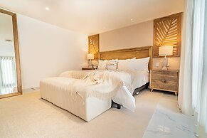 Berthas Collection By EM Hotels