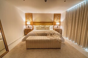Berthas Collection By EM Hotels