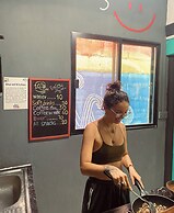 The 10 club hostel