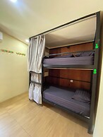 The 10 club hostel