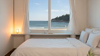 Goseong Jajackdo Aroma Pension