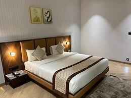 Hotel Four Point Corner
